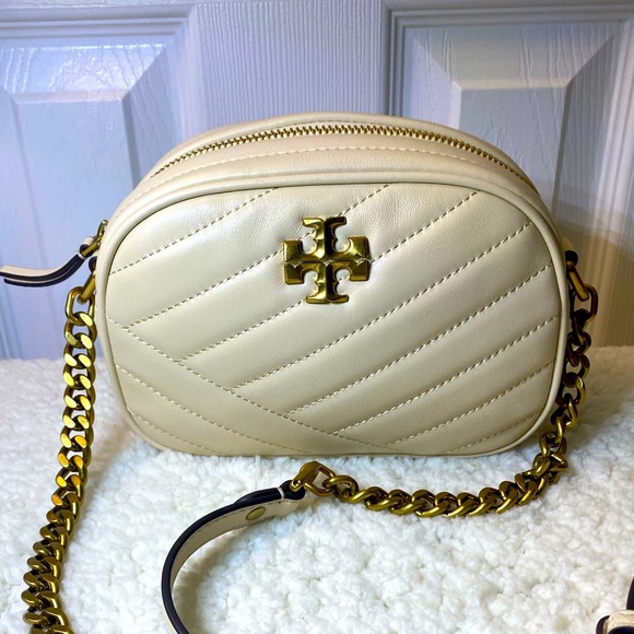 🌟Tory Burch Kira Small Chevron Quilted Camera Crossbody Bag - Picture 2 of 10